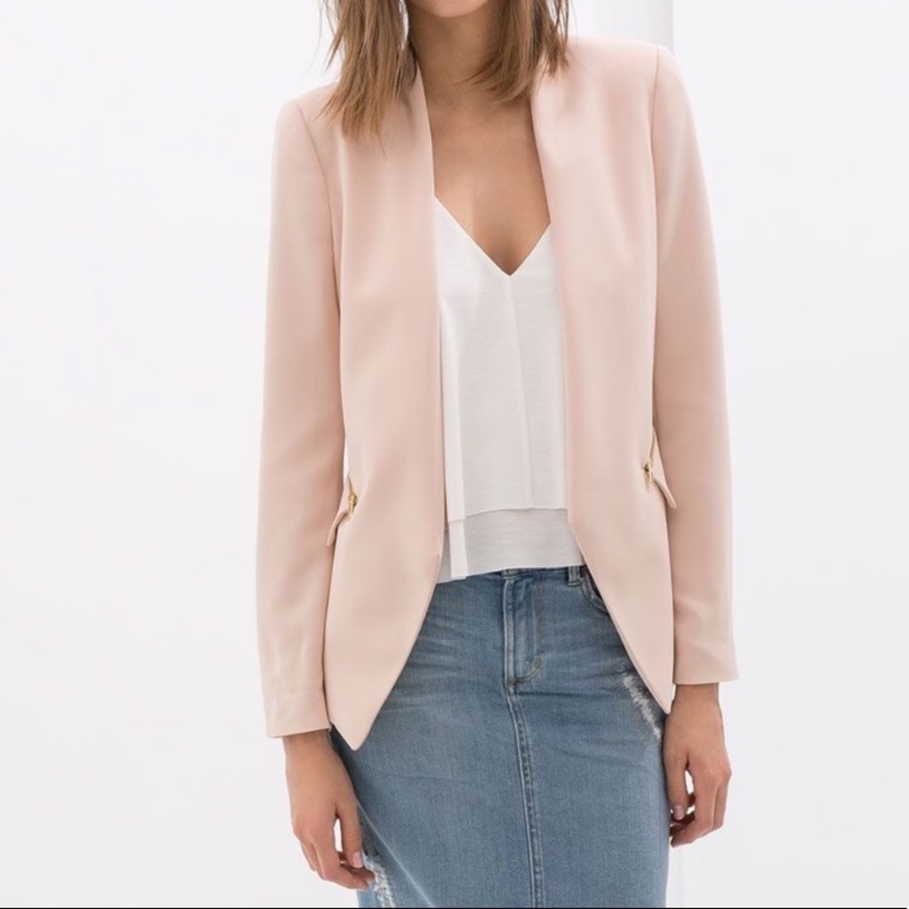 Zara light blush blazer with gold zippers XS